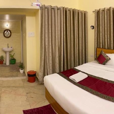 Shankar Vilaas -A Boutique Stay Forigners Choice Near Ghats And Temples Varanasi Exterior foto