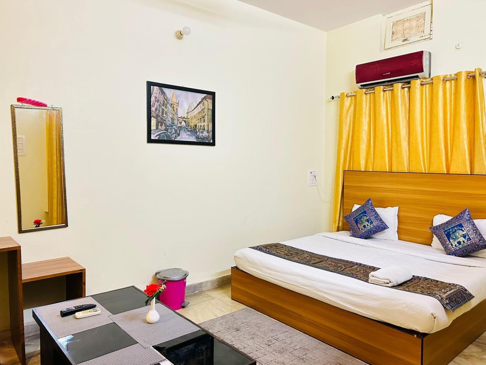 Shankar Vilaas -A Boutique Stay Forigners Choice Near Ghats And Temples Varanasi Exterior foto