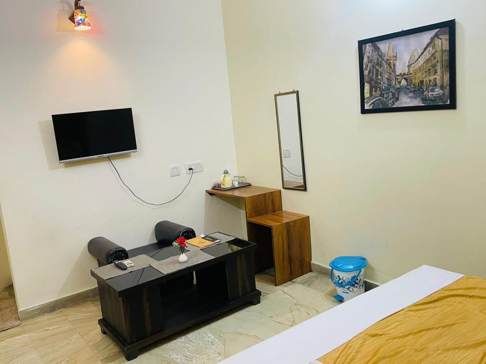Shankar Vilaas -A Boutique Stay Forigners Choice Near Ghats And Temples Varanasi Exterior foto