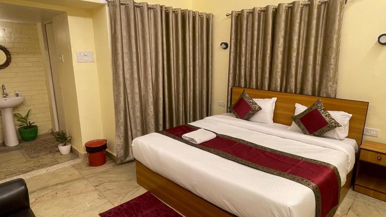 Shankar Vilaas -A Boutique Stay Forigners Choice Near Ghats And Temples Varanasi Exterior foto